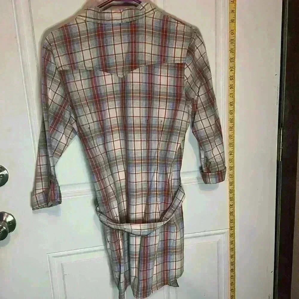 Women's 3/4 length sleeve cotton Plaid shirt with cute tie belt - Picture 3 of 3